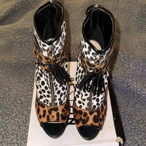 Animal Print Open-Toe Heels Size 9